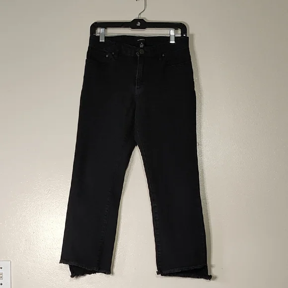 Who What Wear Raw Hem Frayed Cropped Black Jeans size 6 - Picture 2 of 8
